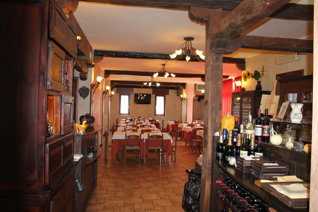 Hotel Sette E Mezzo Castelluccio Superiore Exterior foto